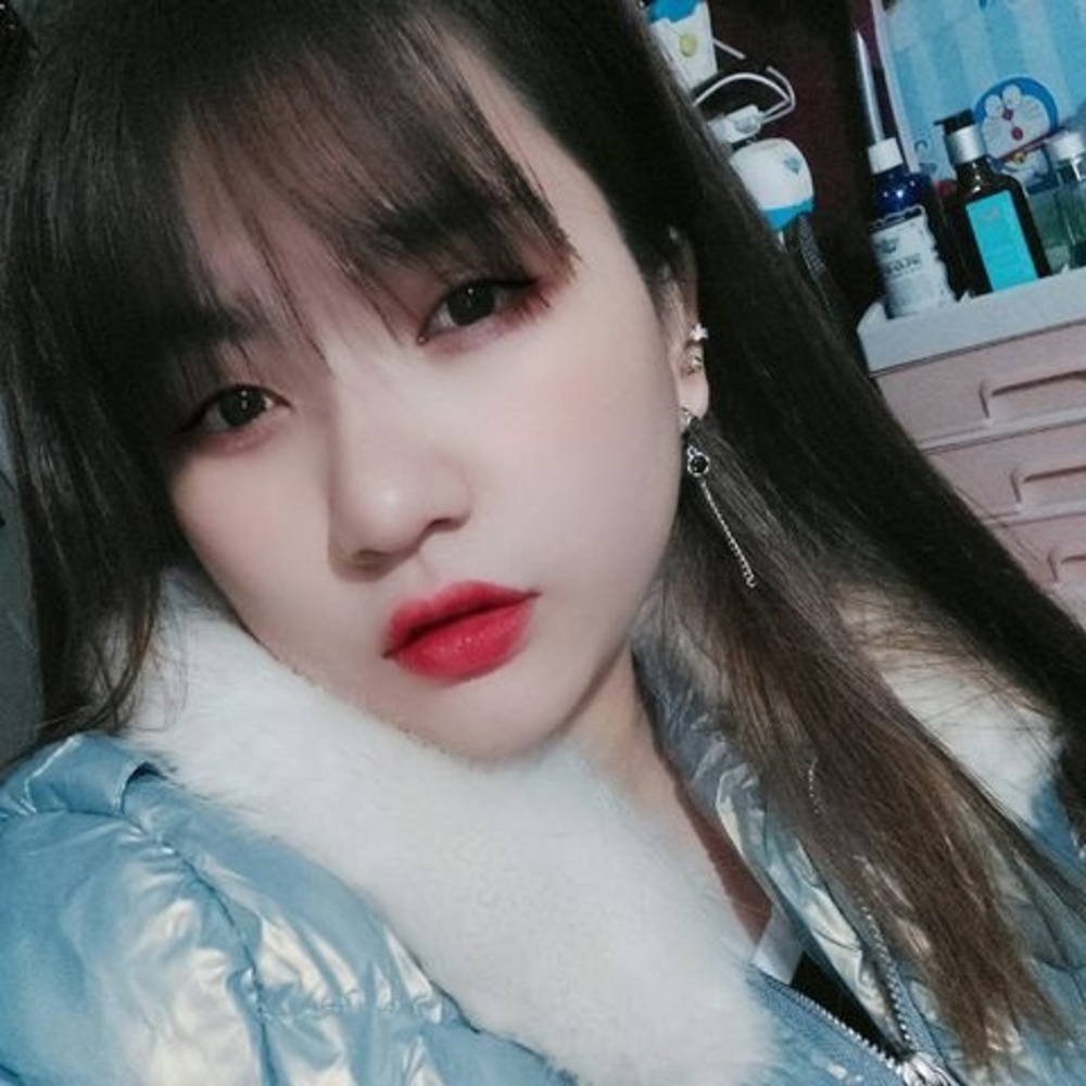 Meet your Posher, Nqáo